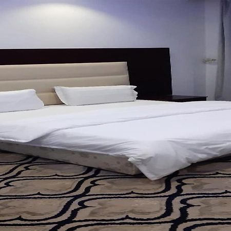 Aparthotel Oyo 537 Dahtham Furnished Units Abha Zewnętrze zdjęcie