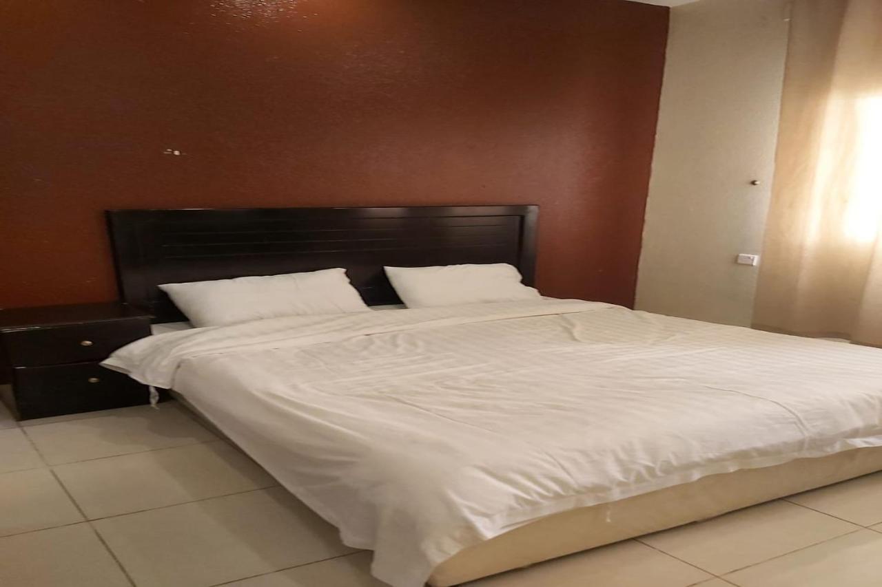 Aparthotel Oyo 537 Dahtham Furnished Units Abha Zewnętrze zdjęcie